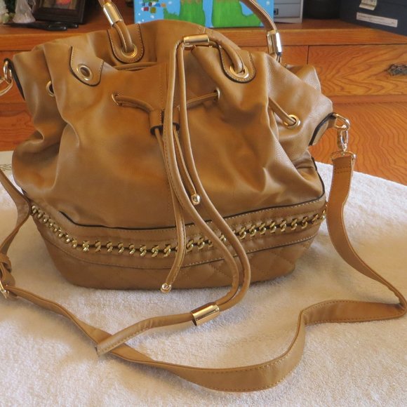 Sole Society Handbags - Sole Society Boho Bucket Bag